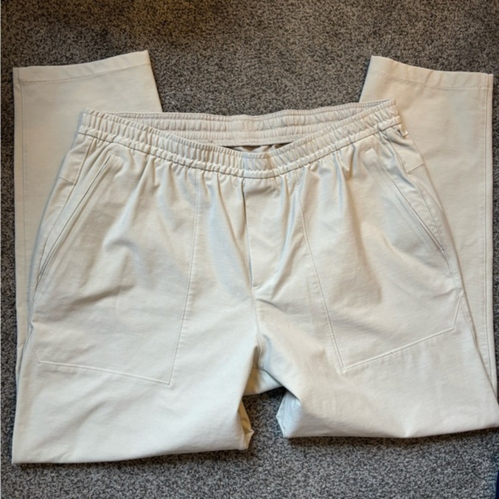 Lululemon Utilitech Pull-On Classic-Fit Pant